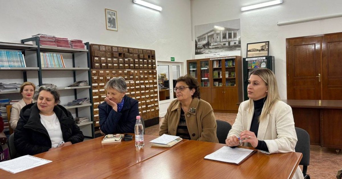 Pse një libër i ri po ringjall kujtesën e gjuhës shqipe?