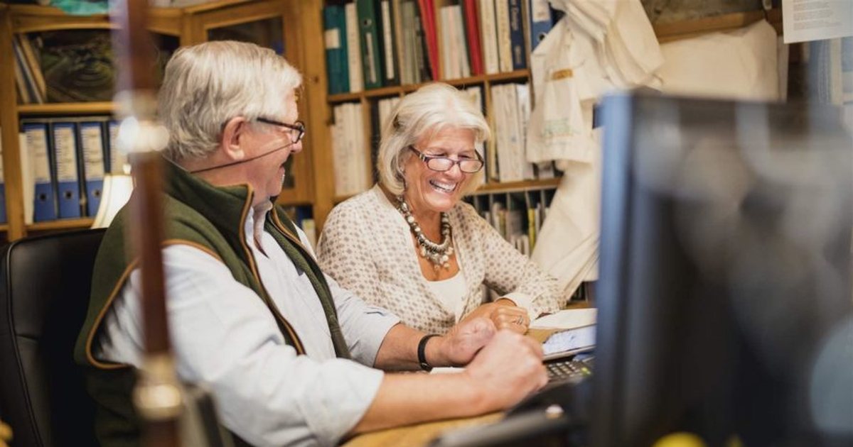 Pensionistët po shpëtojnë tregun e punës? Zbulo çfarë ndodhi në 2025