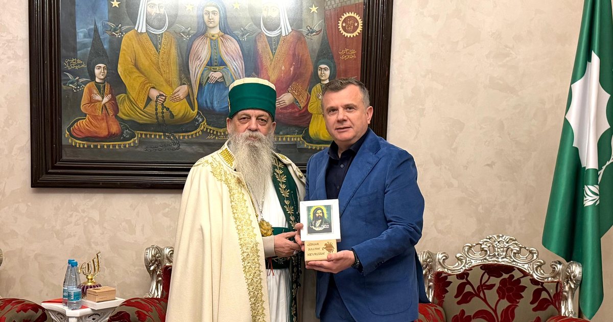 Vizita e Ballës për Nevruzin: Mesazhe që ngjallën kureshtje