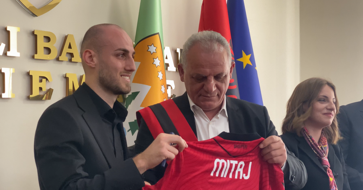 A e prisnit këtë? Mitaj, Broja dhe Uldedaj nderohen papritur